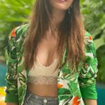 Sanjana Sanghi Instagram - Quick rewind of a beautiful 48 hours in Goa 💚🌴☀️🏍 . . . . . 📍@hireavilla @villa.kanai 👗: @eshaamiin1 @eshaamiinlabel1 • @summersomewhereshop • @shopverb • 🏍 : @royalenfield @royalenfieldlifestyle