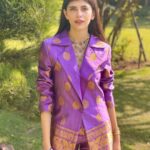 Sanjana Sanghi Instagram - The crisp winter sun, an even crisper Assamese silk pantsuit, and crispy-cheeky smiles. T’is a vibe.💜☀️ Hair&MakeUp : Non existent (because I (tried) to do it) / 📸: Dad & BFF