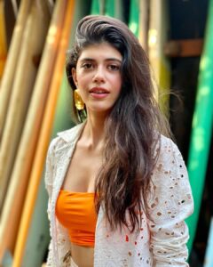 Sanjana Sanghi Instagram - sunbeam in the soul. / #SideNote : gummy, imperfect, odd or extra - whatever that laughter, don’t let anyone stop ya.
