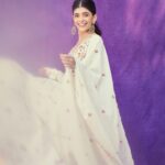 Sanjana Sanghi Instagram - It’s THAT time of the year!!!🥺💫🪔 EEEP.♥️ Happy Dhanteras fam. Celebrate love and light in your life hard this time - last year’s taught us, we cannot and shall not take it for granted ever again! . . . | @who_wore_what_when ♥️ • @sukritiandaakritioffical • @ambrusjewels • @aanchalsayal • @oceedeeshoes | 💄 👧 📸: @shrutiandyashaswini @pushkinbhasin @prateekswadesh |
