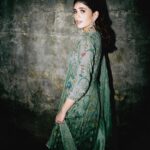 Sanjana Sanghi Instagram - Ek yaadgaar shaam, Garba Raas aur aap sab ke pyaar ke naam 💕💫 . . ________ Styled by @eshaamiin1 👗:@archanajaju.in 💜 @curiocottagejewelry @fizzygoblet 📸 : @leroifoto 💄: @houseofankita @safasheikhbeauty