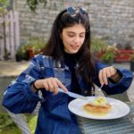 Sanjana Sanghi Instagram – ⛰ + ☀️ + ☕️ / 🤎 Uttarakhand
