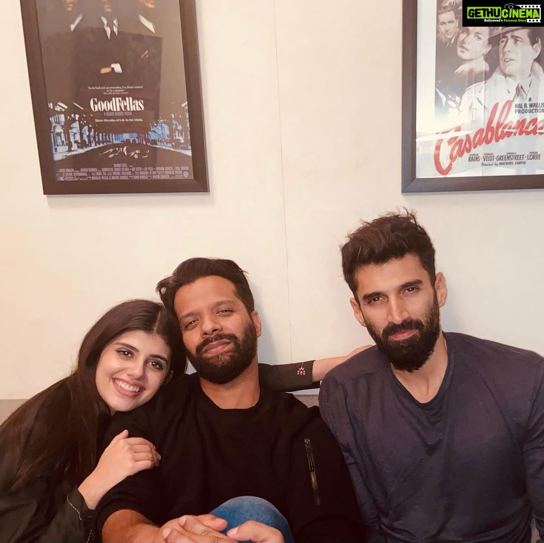 Sanjana Sanghi Instagram - my favourite human sandwich. Om, Kavya & our Captain Kaps.🤎 @adityaroykapur @itskapilverma