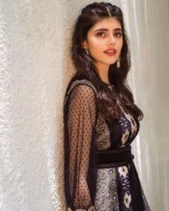 Sanjana Sanghi Instagram - Love running far, deep & wide 🖤

.
.
.
👗: @ritukumarhq @tribebyamrapali @bornaliicaldeira