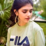 Sanjana Sanghi Instagram - Life ka funda simple hai. Live and Let Live 💛☀️ #LandL