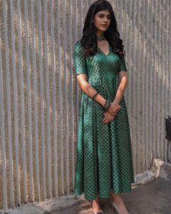 Sanjana Sanghi Instagram - #FunWithFashion •
Reawakened the writer in me with @elleindia 💫
After my days as a student of Journalism at Delhi University. 

This, is dedicated to every single homegrown label in India. Here’s hoping you guys only grow, and prosper, because what you do is so incredibly special. ❤️

Here’s to us artists desperately turning to our characters, penned thoughts & fashion to try & express what we otherwise fail to. #SwipeRightToSeeMore 

Posted @withregram • @elleindia #ELLEexclusive: When it came to bringing her debut film, Dil Bechara, to audiences, @sanjanasanghi96 encountered a uniquely challenging, overwhelming, exhausting and almost confusing circumstance. "I felt like a kid inside a dark cloud, desperately yearning and searching for silver linings and rainbows to add some colour to the darkness that ensued," she writes. The actor then turned to fashion to lighten things up. Link in bio to read her story in her own words. ✨⁠
.⁠
Photograph: @pritiza7 via @sanjanasanghi96⁠
.⁠
#SanjanaSanghi #Bollywood #Celebrity #Movies #Films #Fashion #VocalForLocal @bornaliicaldeira @manalishah_