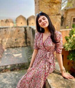 Sanjana Sanghi Instagram - Dreaming of being a 21st century girl in a 14th century world. 🤍

📸: Ma 💕