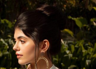 Sanjana Sanghi Instagram - In-betweens from a wee bit of fun for & with @elleindia 🖤📸 #ELLEClosetConversations