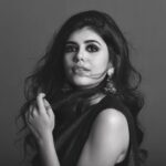 Sanjana Sanghi Instagram - Life in greyscale feeling more colourful. 🌈 . . . . . . . ________________ From a really special & usually chaotic work day out at the studio, the last before quarantine.