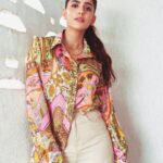 Sanjana Sanghi Instagram - Hello #Darlings 💕 What an absolute cracker of a film. @itsvijayvarma @aliaabhatt @shefalishahofficial @jasmeet_k_reen @roshan.matthew 🙌🏻💥 ____________ For the #Darlings Screening Styled by : @eshaamiin1 @stylelevatorr Wearing : @flaviocastellani_official @avior.jewels @michaelkors 📸: @saurabhdalvi_photography 💄 👧: @taskeen_c @pushkinbhasin