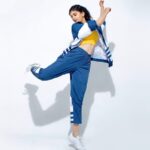 Sanjana Sanghi Instagram - Change, is a team sport 🤛 #SuperstarsOfChange #ChangeIsATeamSport @adidasoriginals Also, self isolation is a team sport. @adidasoriginals & a global movement of culture makers, boundary pushers, and limit breakers 💙🤍 . . . . . . . | Conceptualisation & Creative Direction : yours truly! 👧 • 📸 & 💄: @sabiphotography1 @fixthepic @ivara_makeoversbyshivangi @bornaliicaldeira | [ Part 1/2]