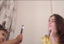 Sanjeeda Sheikh Instagram - With you i was born again ❤️ Ayra means respectable,awe inspiring, eye opening❤️ Thankyou for everything My darling daughter #alhumdullilah