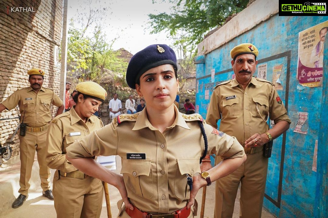 Sanya Malhotra Instagram - ⚠️Missing⚠️ Name: Jack Fruit Description: Unusually large, perfectly ripe for your watchlist Kathal is coming soon on Netflix!🤩 #HarDinFilmyOnNetflix #Kathal #kathalOnNetflix @anantvjoshi @yashowardhanm @guneetmonga @ektarkapoor @achinjain20 @shobha9168 @ruchikaakapoor @ashokmishraa40 @vijayraazofficial @rajpalofficial @imsarafneha @govindpandey07 @buntyshashi @netflix_in @Sikhya @balajimotionpictures #BalajiMotionPictures