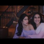 Sara Ali Khan Instagram - @janhvikapoor you're a GoT fan but don't you know 💁🏻‍♀️ House Of the Dragon is a totally new show! 🐉🔥 And I can't wait to watch it tomorrow! 🥰 #HOTDonHotstar #collab