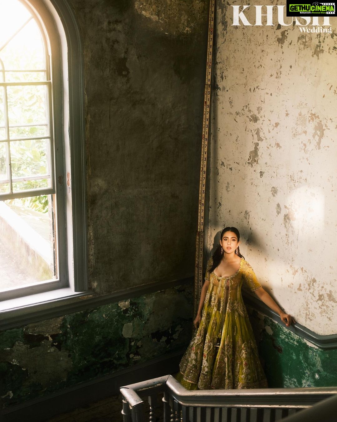 Sara Ali Khan Instagram - Glimmer and Shimmer ✨ @khushmag Editor-in-chief: Sonia Ullah (@Sonia_Ullah) Photographer: Vansh Virmani (@VanshVirmani) Wearing: Shyamal & Bhumika (@ShyamalBhumika), Mohsin Naveed Ranjha (@mohsin.naveed.ranjha) Creative Director: Manni Sahota (@ManniSahota_) Fashion Editor: Vikas Rattu (@Vikas_R) Fashion Stylists: Tanishq Malhotra (@TanishqMalhotraa) and Zahra Sarfraz (@ZahraSarfraz) Interview by: Nupur Sarvaiya (@NupurSarvaiya) Makeup: Gini Bhogal (@Gini.Bhogal) Hair: Christopher Gatt (@ChristopherGattHair) Nails: Jade Ford (@JadeFordLondon) Artist PR: Spice (@spicesocial