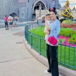 Sarah Khan Instagram - Disneyland 💕 Disneyland vlog is out Link in bio ⬆️ Disneyland Paris