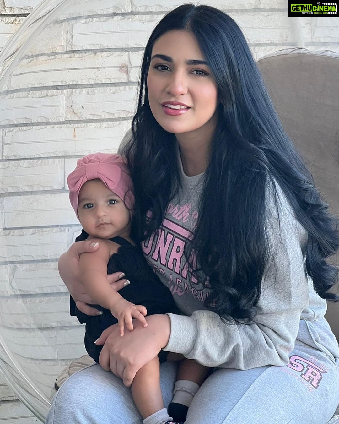 Sarah Khan - 536.4K Likes - 🥹💕