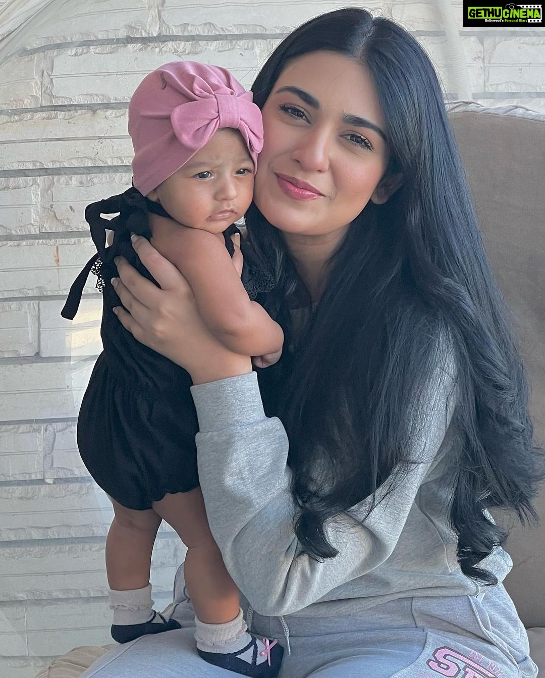 Sarah Khan - 536.4K Likes - 🥹💕