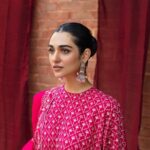 Sarah Khan Instagram – @crossstitch_official 💕