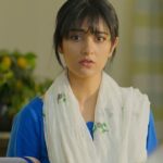 Sarah Khan Instagram - Saturday, 8pm Wabaal #Anum
