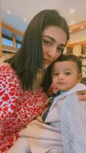 Sarah Khan Instagram - *MASHALLAH*

Mama ki zindagi 🧿♥️