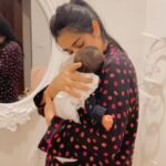 Sarah Khan Instagram - Happy First Birthday my Alyana! You’re the reason I want to live hundred years so I can protect you, love you and take care of you. Allah Talah hamesha apnay hifzo aman mein rakhay. Amen. 💕
