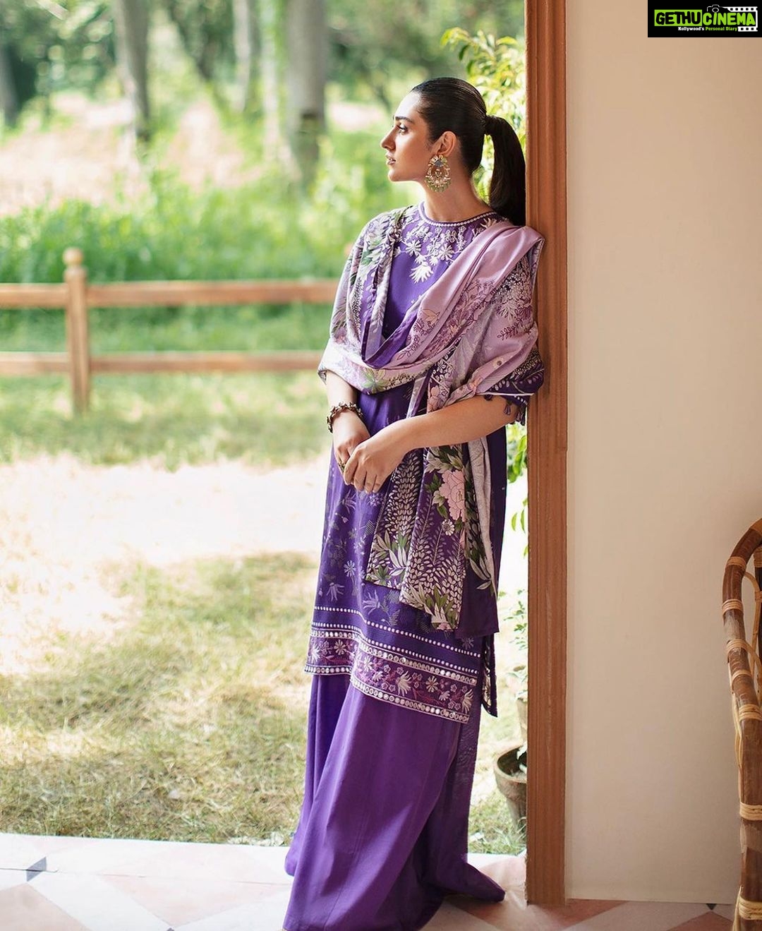 Sarah Khan Instagram - @crossstitch_official 💕