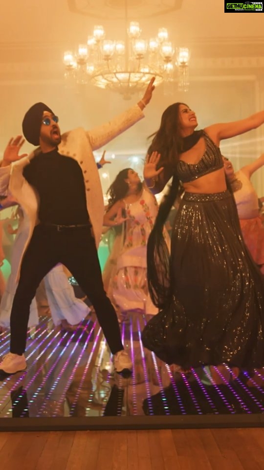 Sargun Mehta Instagram - BABA BHANGRA PAUNDE NE .. Releasing Worldwide 5th October 2022. #Koka Taar Gaya, Dil Haar Gaya Ni π π Song out now on Saregama Punjabi YouTube Channel πΊ Enjoy The first KOKA From BBPNπ¨πΌβπ¦³π΅πΌππ½πΊπ½ @thindmotionfilms #storytimeproductions @diljitdosanjh #SohailAhmed @amarjitsaron @bal_deo @Nareshkathooria @sonalisingh @RohitDhimaneditor @solobigbang @saregama_official @rajranjodhofficial @avvysra @sargi__maan09 @arvindchoreographer @thirstyfishstudio #diljitdosanjh #sargunmehta #amarjitsaron #babebhangrapaundene #bbpn