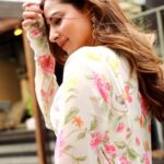 Sargun Mehta Instagram - Thank you for loving #MOH ❤️ AND LOVING THE TRAILER OF #BBPN #BabeBhangraPaundeNe Outfit @paulmiandharsh Stylist @d_devraj