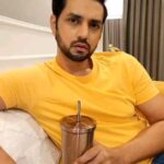 Shakti Arora Instagram – Interrogation of a shopaholic 🤥
#trending #shophaholic 
#shaktiarora
