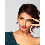 Shakti Mohan Instagram - O Oo Apnay Deewane Ka Apnay Deewane Ka Kar De Bura Haal Ray Kee Akhion Sai Goli Mare 👀 😂 😆🤭🙊🥴🙈 #beautykills 🤪🤕🥴 Outfit @pankhclothing Footwear @bootmaker.in Styled by @saachivj Assisted by @nancyshahh @sanzimehta777 @nehha_o Make up @neerajnavare.makeupartist Hairstyle @dwyessh_hairwizard @n.y.bae @letspurplle