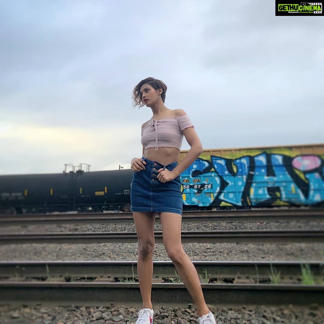 Shakti Mohan Instagram - In a world you can be anything Be Kind 🌺