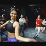 Shakti Mohan Instagram – My halat in every class nowadays 😥🥵
.
.
@nrityashakti @kshamata_surve #jazzfunk
#ShaktiReviews @souravsharmaofficial
@britneyspears #slaveforyou
📺Full video – Link in Bio