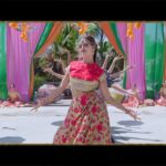 Shakti Mohan Instagram - Yeahhhhhhh Bollywood 🇮🇳 Didi ka gaana @neetimohan18 Full video - Link in Bio Rajat I love you and your family ♥️ @rrbdancecompany @rajat_rocky_batta @toshaa.patel #losangeles Outfit: Anu Batra @banudesigns Hair & Make up: @dangsonia @bridalglowstudio MUHAs: Sonia and Harpreet Decor: DJ KNK Sound: Fusion Sounds Video: Rupan Bal, Rubbal GTR, and Dilpreet