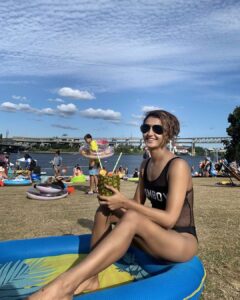 Shakti Mohan Instagram - Chillin is fulfillin 🍍