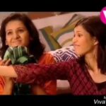 Shakti Mohan Instagram - Hahahahahahahahhaha 🙈 Award winning acting 🤣🤣🤣🤣🤣 #goodolddays #dildostidance . @alishasingh.official @vintiidnani #throwback