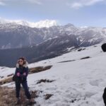 Shakti Mohan Instagram - I love mountains, Elements of nature are so damn powerful and I felt it in this place. Exploring the unknown inside and outside i believe makes you. It can make you realize how tiny and insignificant your existence is. ⛰️ . . I am grateful to my friends who took me on this journey where I felt so many things - fear, panic, ecstacy, joy and peace. One of my best trips ever, may there be many more. . . Thanks 📸 @prakshep.bisht @farak_ni_pdta @ivanshu_k @abhinavchatwal @priyalgoyal @alishasingh.official @raghavjuyal @dhruvmehta90 Uttarakhand