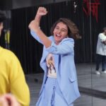 Shakti Mohan Instagram - I JUST LOVE THIS VIDEO 😍😍😍 #cantstopthefeeling ❤️@nrityashakti faculty Full saas bahu serial effects in it 😜 DOP @mtapas #worlddanceday Full video on Nritya Shakti YouTube (Link in bio)