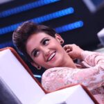 Shakti Mohan Instagram – Knock Knock ! Who’s there ? 🐦
.
1. Cheesy 🧀
OR 
2. Creepy 😉
OR
3. I should stop doing these KBC questions altogether 😂😆
C’mon guys … Nation wants to know 🆗