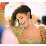 Shakti Mohan Instagram – किसी की मुस्कुराहटों पे हो निसार
किसीका दर्द मिल सके तो ले उधार
किसीके वास्ते हो तेरे दिल में प्यार 
जीना इसी का नाम है 🌺
.
.
Thank you very much
👗@payalkeyalofficial @neerajnavare.makeupartist @israniphotography @jagtap721 @anitashil.hairstylist