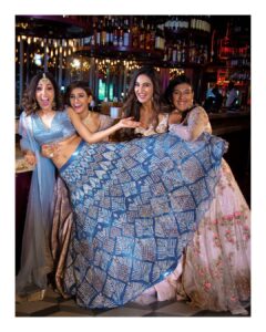 Shakti Mohan Instagram - We will not let you go 😢😭 @neetimohan18 @kmohan12 @muktimohan Concept: @kalkifashion Photography: @aknottytale Outfits: @kalkifashion Styled By: @saachivj assisted by @kotharimegha @nancyshahh Accessories: @kalkiaccessories @theroyaljewels_ by @s.zaveri @aquamarine Makeup: @anumariyajose @hmua_ruchishah @neerajnavare.makeupartist Hair: @niveditha_nayak @bijal_chauhan Location: @plumbybentchair & @lordofthedrinksofficial @premavshetty @heena_batra @jagtap721