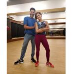 Shakti Mohan Instagram – When you get the privilege to rehearse with the God of Dance Prabhu Sir 😇
#3iscoming 
Thank you @remodsouza sir @tseries.official