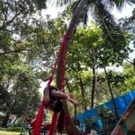 Shakti Mohan Instagram - Awe-Summerrrr 🌴 So much fun hanging out ☀️ ⚠️ Do not try this without a professional… Thank you @paras.sharma for this super exciting session🐒