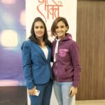 Shakti Mohan Instagram – Desh ki shaan @babitaphogatofficial 🇮🇳
#phogatsisters
Real inspiration for the entire humankind and true example of the fact that with hardwork and determination ANYTHING IS POSSIBLE 🌺🌺🌺
Aapne itna motivate Kar diya mujhe aur mere team members ko. 
Thank you for sharing your unbelievable life instances. I love you and your family 💫