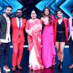 Shakti Mohan Instagram - This WEEKEND 🎉🎊 @theshilpashetty with her + @remodsouza @raghavjuyal @dharmesh0011 @punitjpathak @starplus #danceplus4