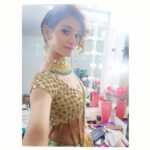 Shakti Mohan Instagram - 🌺 . . @neerajnavare.makeupartist @anitashil.hairstylist @saachivj @premavshetty @wedding_affair @jagtap721 @archanakochharofficial @sunilsraawat