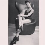 Shakti Mohan Instagram - These shoes 😍😍😍 @richa5ingh @neerajnavare.makeupartist @anitashil.hairstylist @jagtap721 @premavshetty @starplus #danceplus4