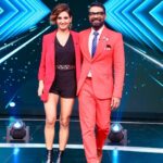 Shakti Mohan Instagram - #Repost @remodsouza Happy birthday @mohanshakti god bless and keep inspiring everyone with your hard work and talent:))) #narishakti . . THANK YOU SIR 🌺 YOY MADE MY DAY 😊😊😊