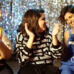 Shakti Mohan Instagram - Itni beauty bhagwan humein kyun dedi 🔥🙈🤣😜😍 @srishtipatch @mallikadua @thehandmadefilms @nrityashakti #breakaleg 📷@souravsharmaofficial
