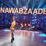 Shakti Mohan Instagram – Mere doston ki MOVIE 👏🏻👏🏻👏🏻👏🏻 @dharmesh0011 @raghavjuyal @punitjpathak 
Guys give them full Power and support for #nawaabzaade
Super fun dancing with them for this song 😍 Love you guys ♥️ #nawaabzaade releasing next month